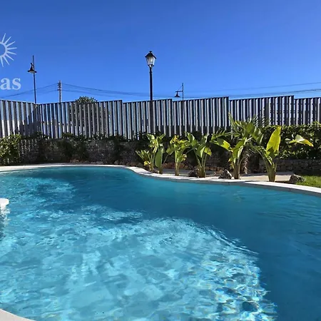 Beautiful Terrace Pool 4pers Sea פואנגירולה