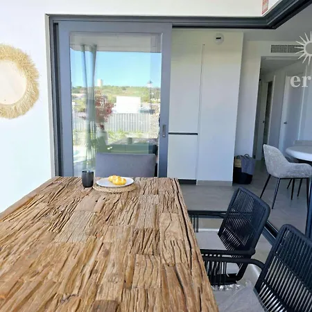דירה Beautiful Terrace Pool 4pers Sea פואנגירולה